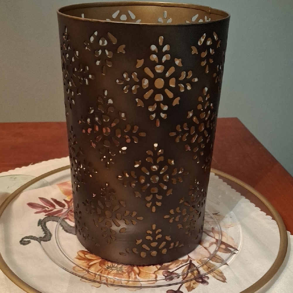 Elegant Bronze Metal Candle Holders (Set Of 2)